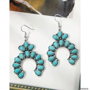 New! Turquoise inspired country western earrings